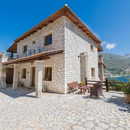 Luxury Stone Apartments Agia Efimia エクステリア 写真